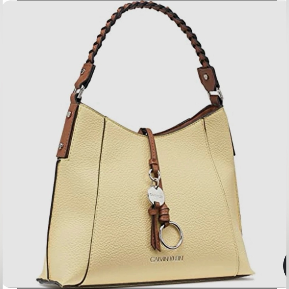 Calvin Klein Shelly Novelty shoulder
Bag NWOT
